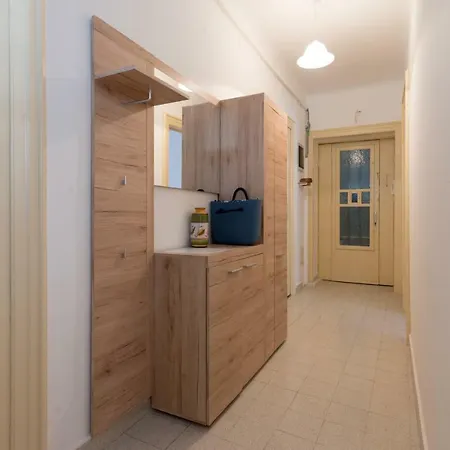 Affordable Near Amphiteatre Gostinjska kuća 3*